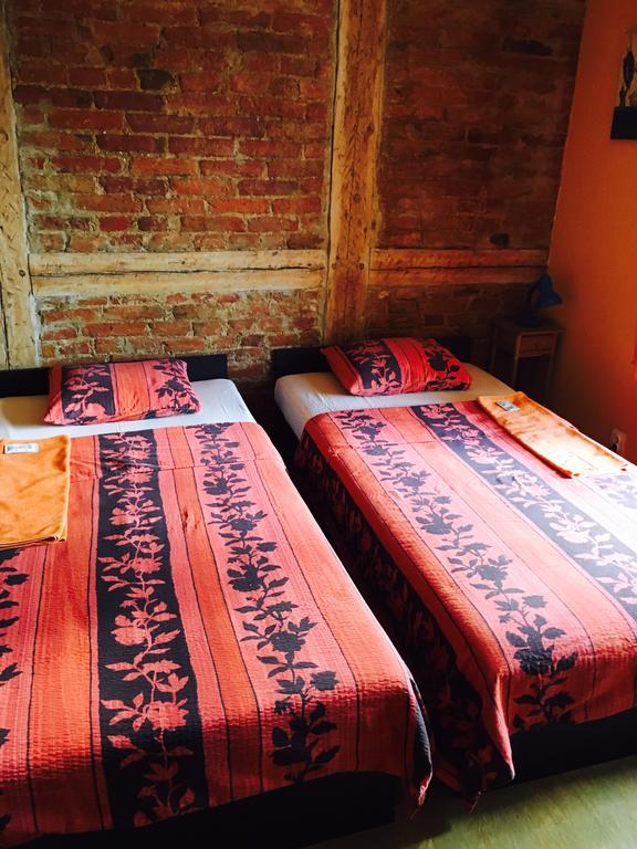 Balta Maja Hotel Pilsrundāle Kültér fotó